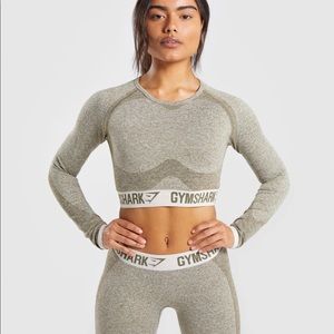 GYM SHARK WORKOUT TOP